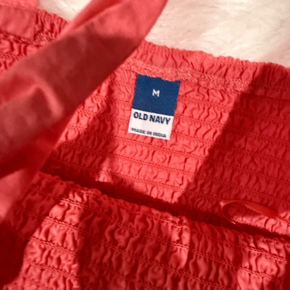 Old Navy Pink Smocked Ruffled crop Top - Picture 5 of 6